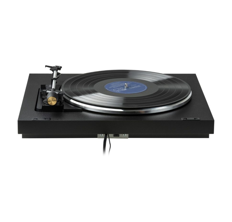 F110 Sub Chassis With Phono Stage with AT3600 cartridge